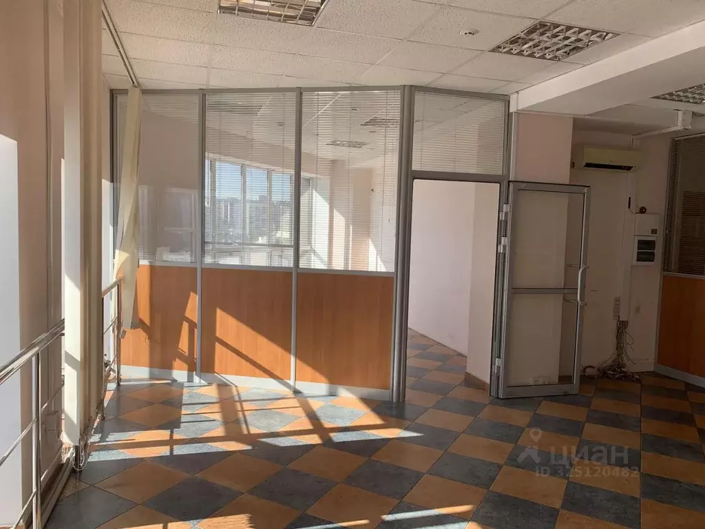 Офис в Курская область, Курск ул. Дзержинского, 9А (108 м) - Фото 1