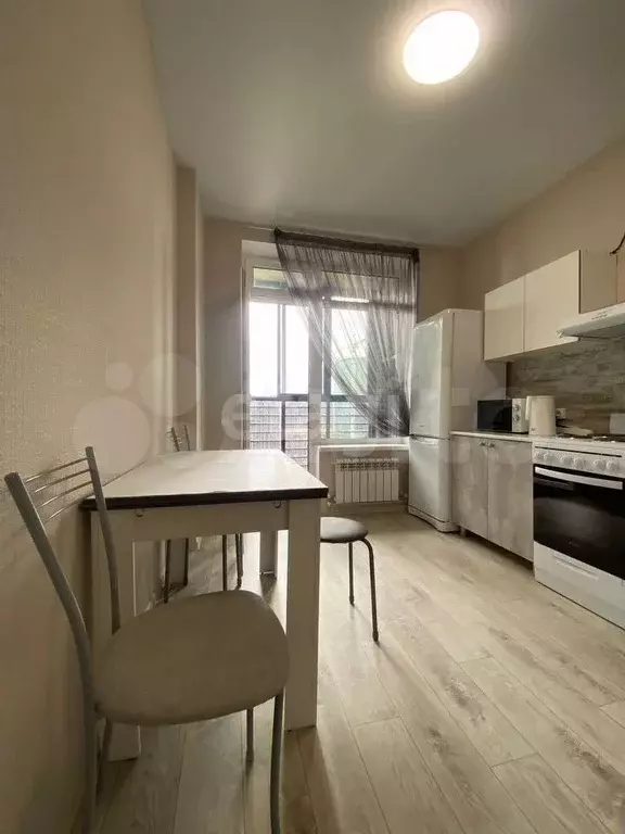 1-к. квартира, 40 м, 16/18 эт. - Фото 1