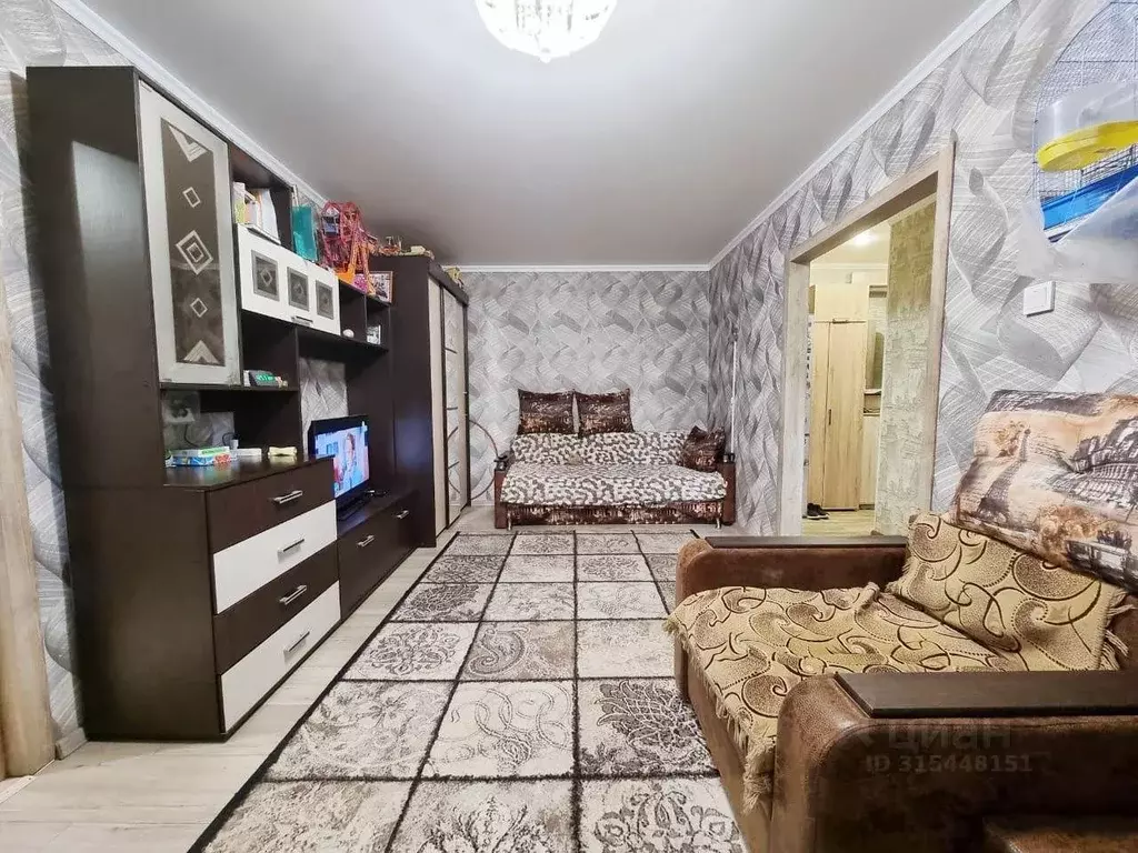 2-к кв. Орловская область, Орел ул. Металлургов, 36 (44.5 м) - Фото 0