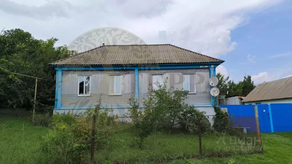 Дом в Воронежская область, Новохоперск ул. Булавина, 1 (75 м) - Фото 1