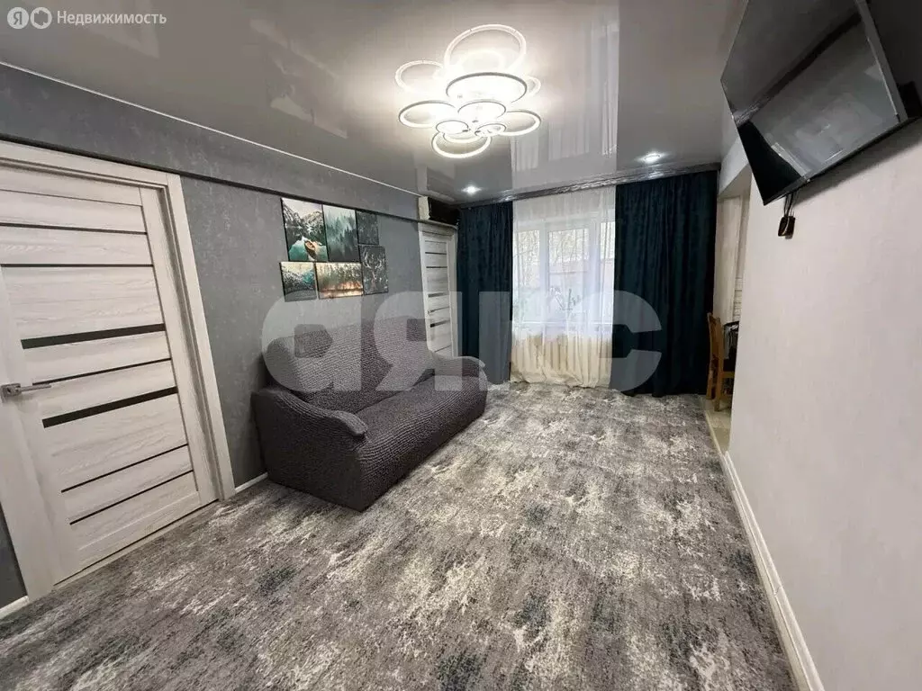 3-комнатная квартира: Тула, улица Вересаева, 22 (49 м) - Фото 1