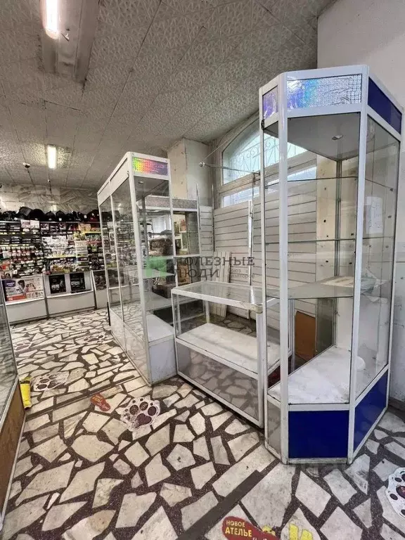 Торговая площадь в Красноярский край, Красноярск ул. Мичурина, 7 (172 ... - Фото 2