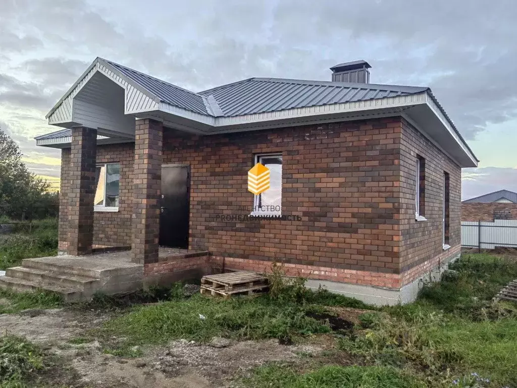 Дом в Башкортостан, Уфимский район, Дмитриевский сельсовет, д. ... - Фото 2