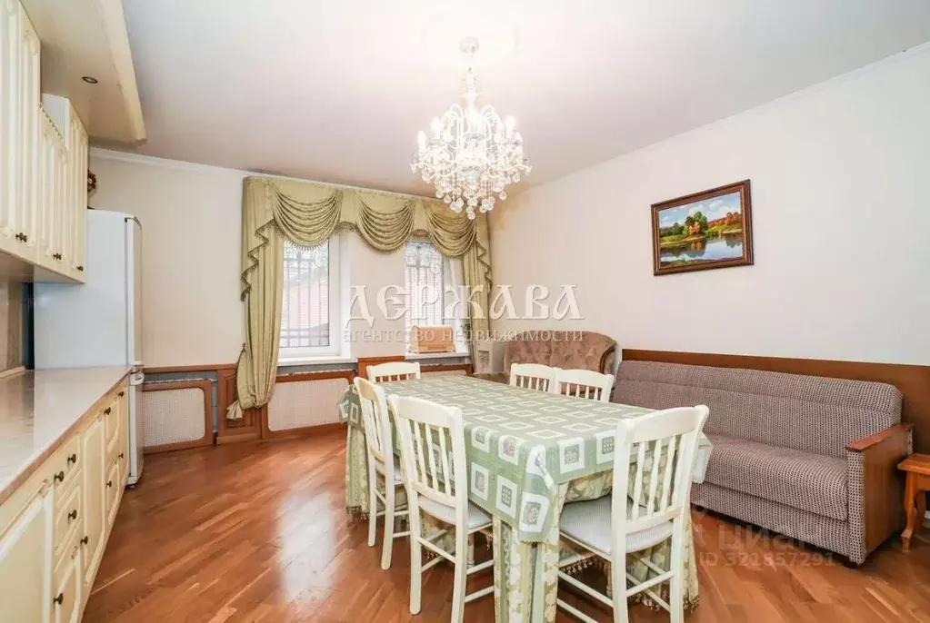 Дом в Белгородская область, Старооскольский городской округ, с. ... - Фото 1