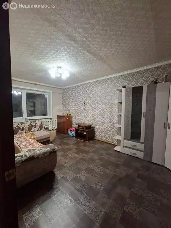 4-комнатная квартира: Покровск, Таёжная улица, 3 (87.5 м) - Фото 1