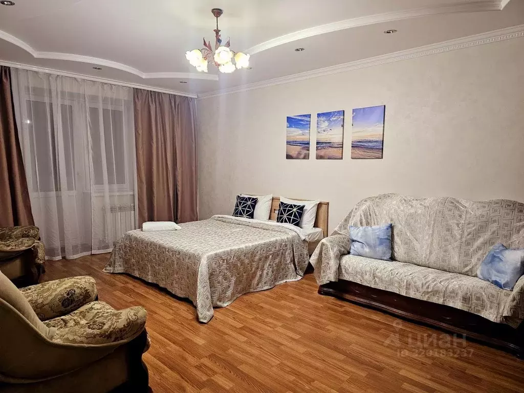 2-к кв. Ставропольский край, Пятигорск Оранжерейная ул., 22/2 (78.0 м) - Фото 0