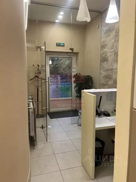 Офис в Калининградская область, Калининград ул. Богдана Хмельницкого, ... - Фото 2