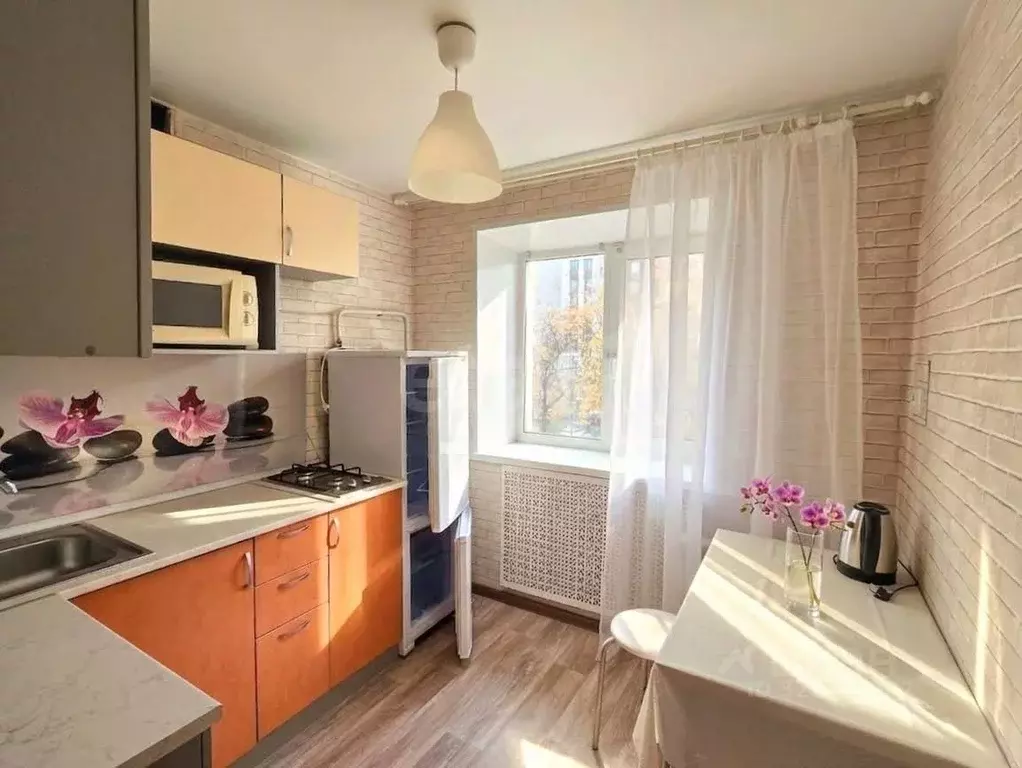 1-к кв. Тюменская область, Тюмень ул. Володарского, 58 (33.0 м) - Фото 1