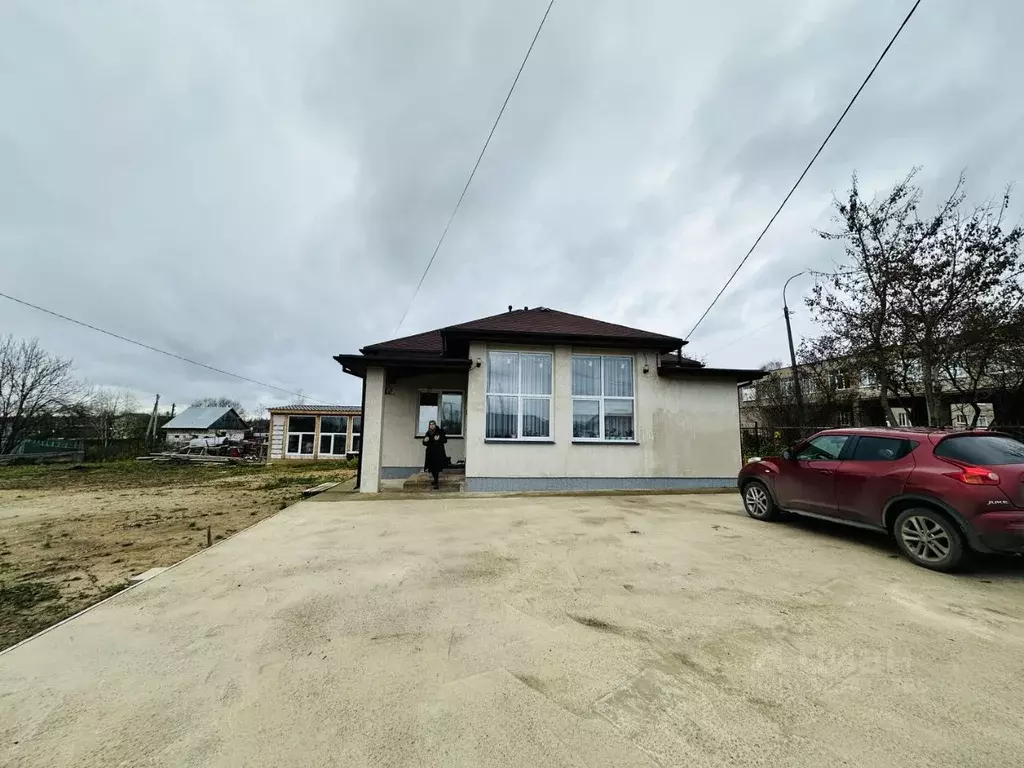 Дом в Калужская область, Боровский муниципальный округ, с. Ворсино  ... - Фото 1