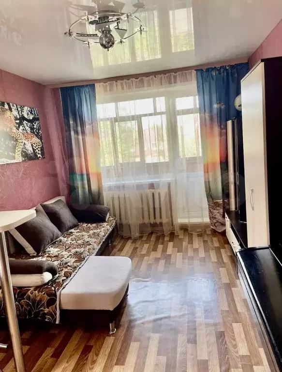 3-к. квартира, 56 м, 4/9 эт. - Фото 1