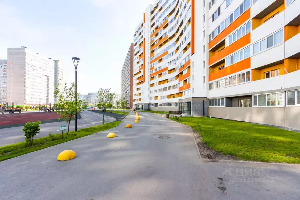 Студия Тюменская область, Тюмень ул. Новоселов, 113 (20.0 м) - Фото 1