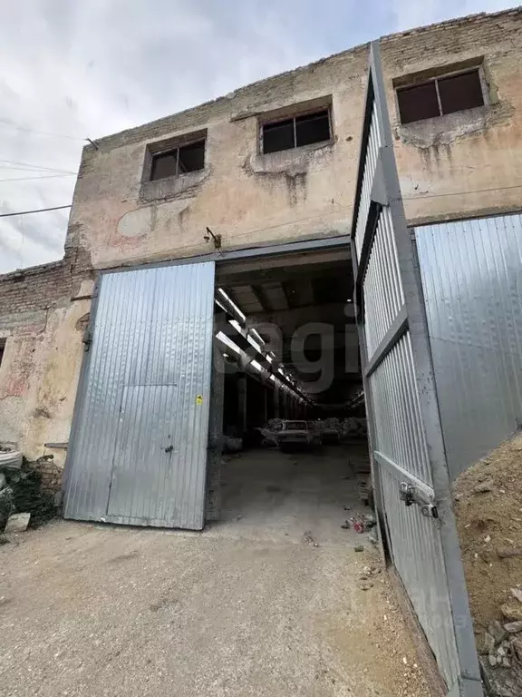 Склад в Крым, Белогорск ул. Луначарского, 56 (2435 м) - Фото 1