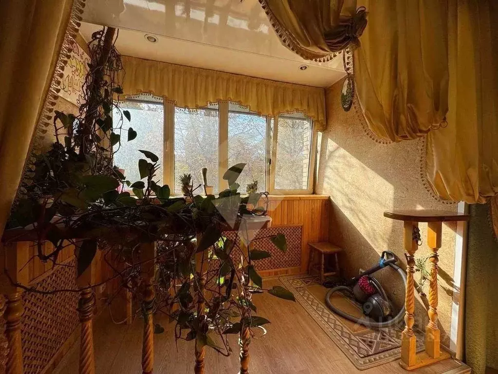 4-к кв. Белгородская область, Старый Оскол Жукова мкр, 10 (104.5 м) - Фото 1