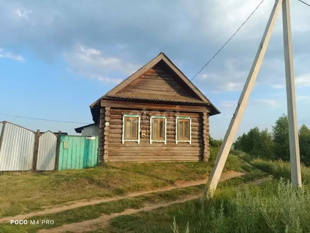 Дом в Удмуртия, Кизнерский район, с. Бемыж ул. Карла Маркса (70 м) - Фото 0