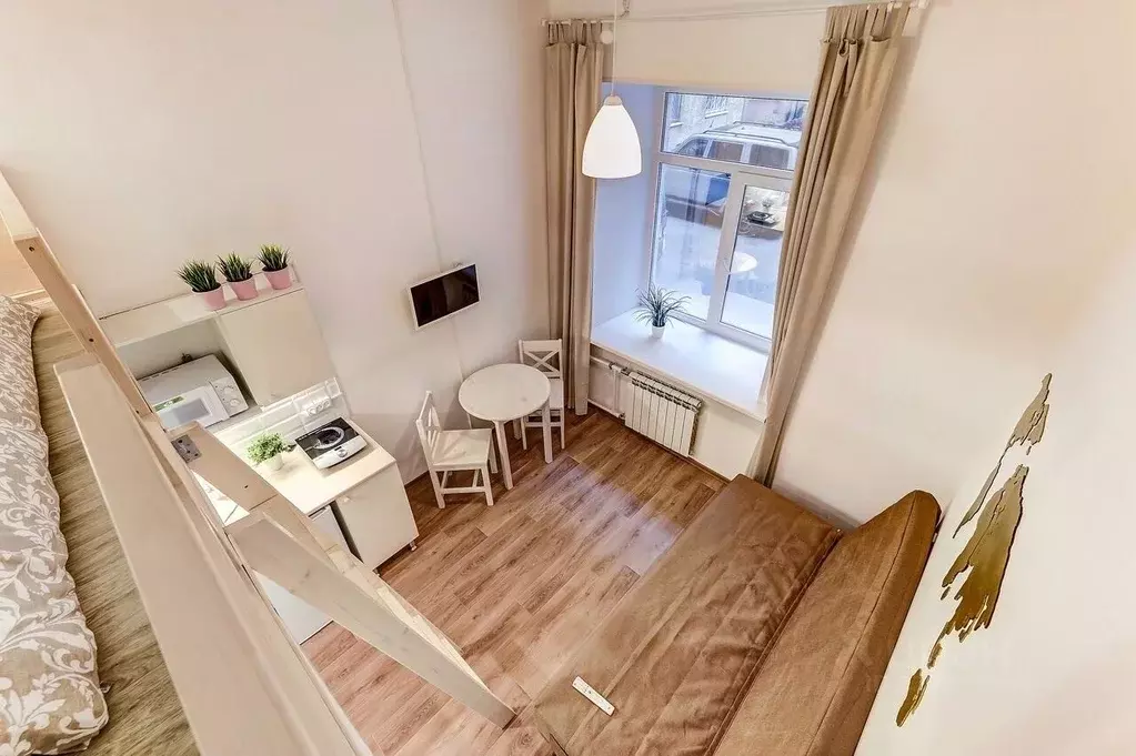 Комната Санкт-Петербург 9-я Васильевского острова линия, 58 (16.0 м) - Фото 1