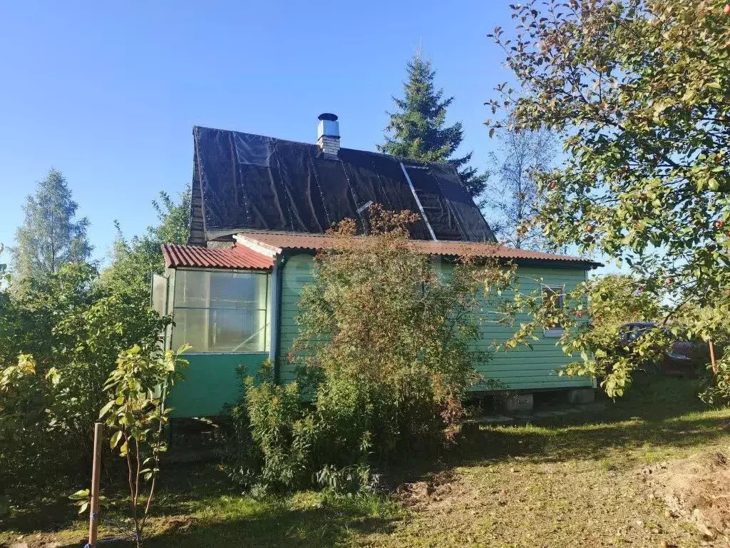 Дом в Ленинградская область, Киришский район, Глажевское с/пос, Волжа ... - Фото 1