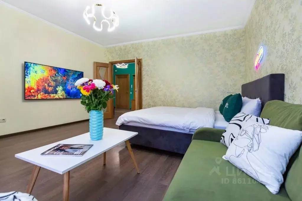 1-к кв. Тюменская область, Тюмень ул. Малыгина, 50 (55.6 м) - Фото 0