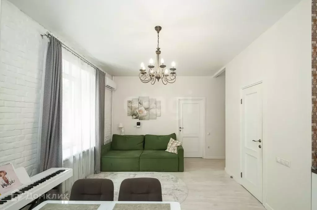 Продаётся 3-к квартира, 61.8 м - Фото 0