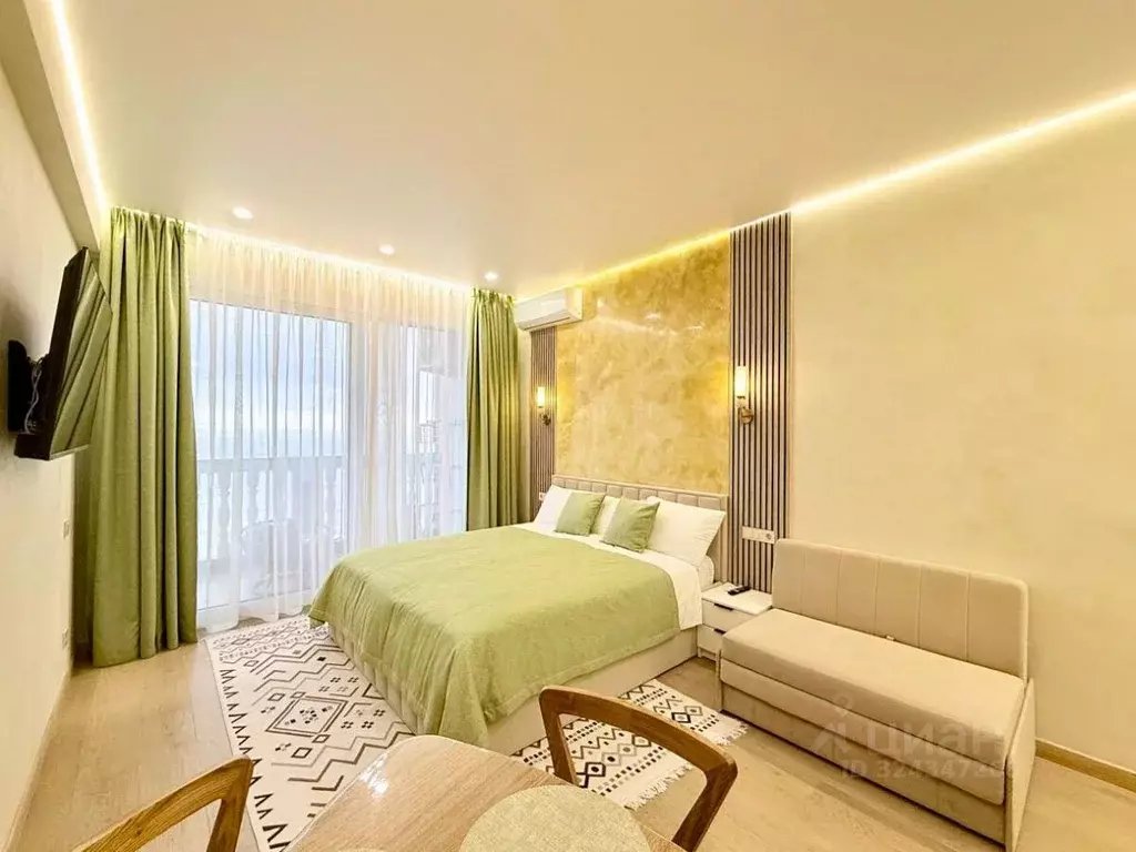 2-к кв. Крым, Алушта ул. Набережная, 16И (82.0 м) - Фото 1