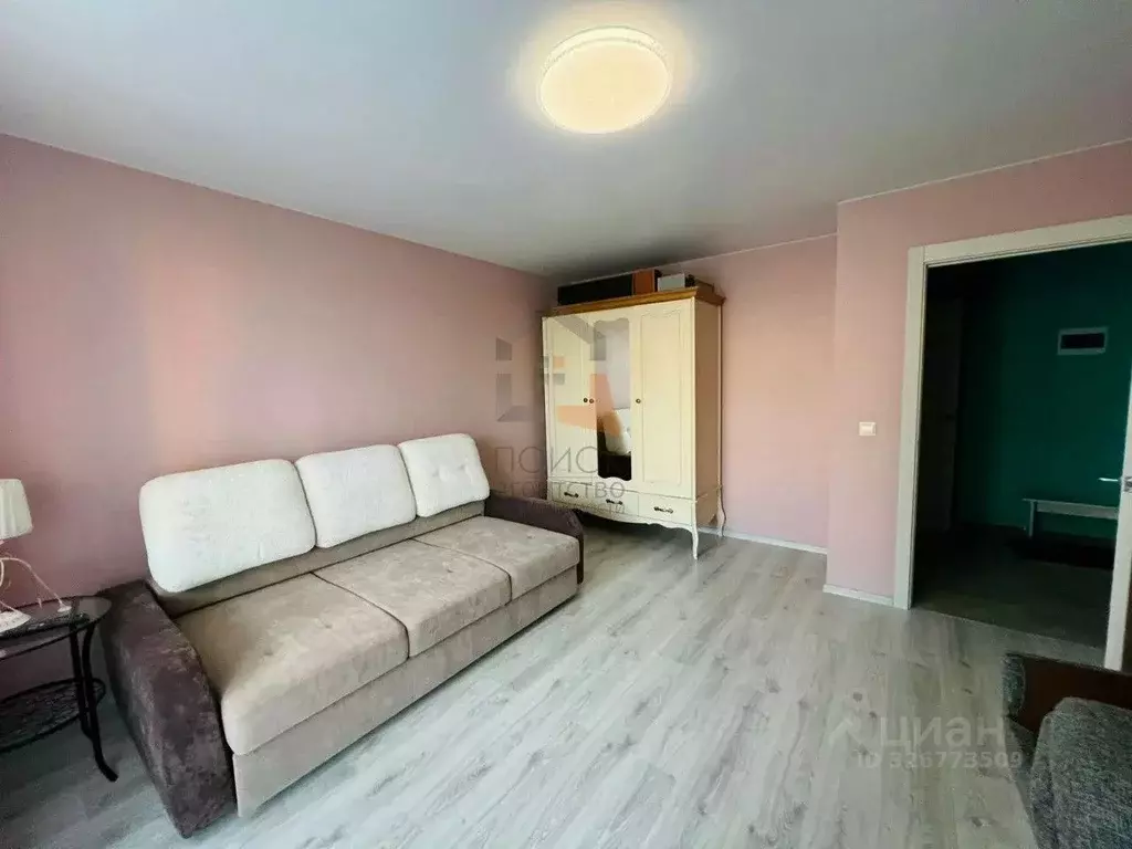 1-к кв. Кировская область, Киров ул. Молодой Гвардии, 102 (42.7 м) - Фото 2