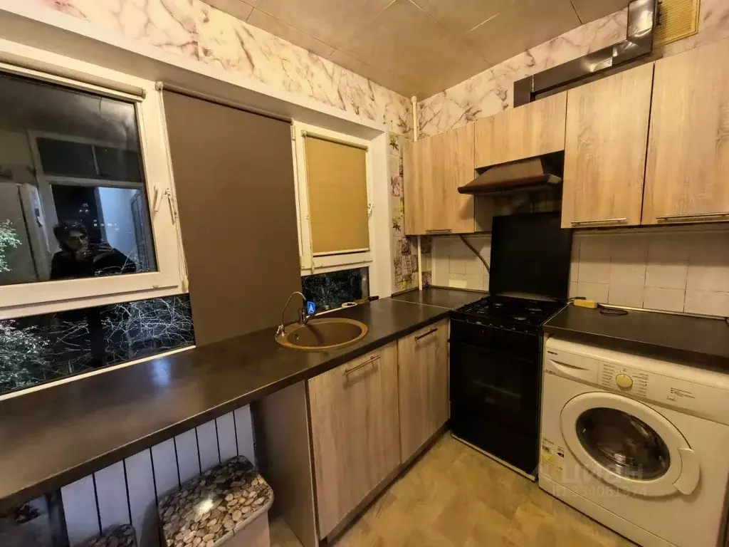 3-к кв. Новгородская область, Великий Новгород ул. Зелинского, 33 ... - Фото 1