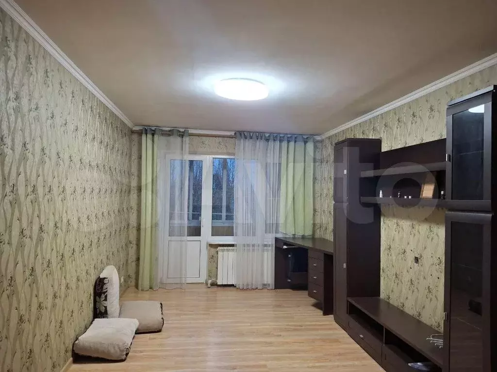 3-к. квартира, 60 м, 5/5 эт. - Фото 0