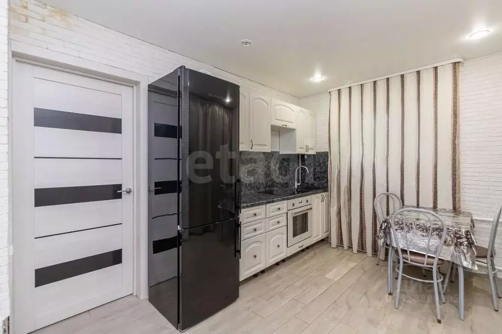 Комната Тюменская область, Тюмень Одесская ул., 18 (26.8 м) - Фото 1