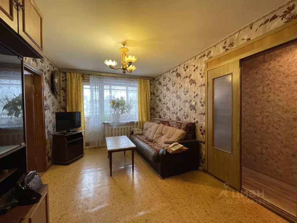 2-к кв. Московская область, Серпухов Советская ул., 106 (44.0 м) - Фото 2