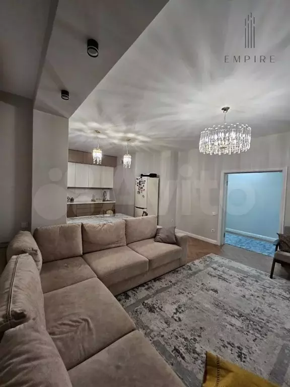2-к. квартира, 70 м, 8/10 эт. - Фото 0