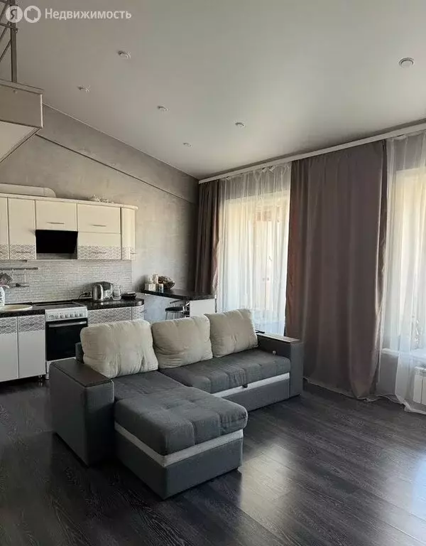 Квартира-студия: посёлок Дзержинск, микрорайон Современник, 5 (37.5 м) - Фото 1