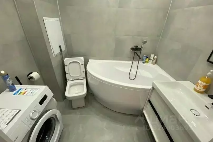 1-к кв. Пермский край, Пермь ул. Милиционера Власова, 8 (40.0 м) - Фото 1