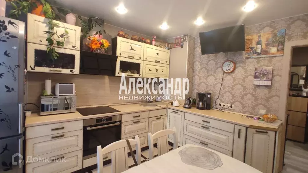Продаётся 2-к квартира, 55.8 м - Фото 0