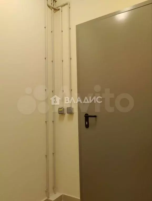 Продам помещение свободного назначения, 3.1 м - Фото 1