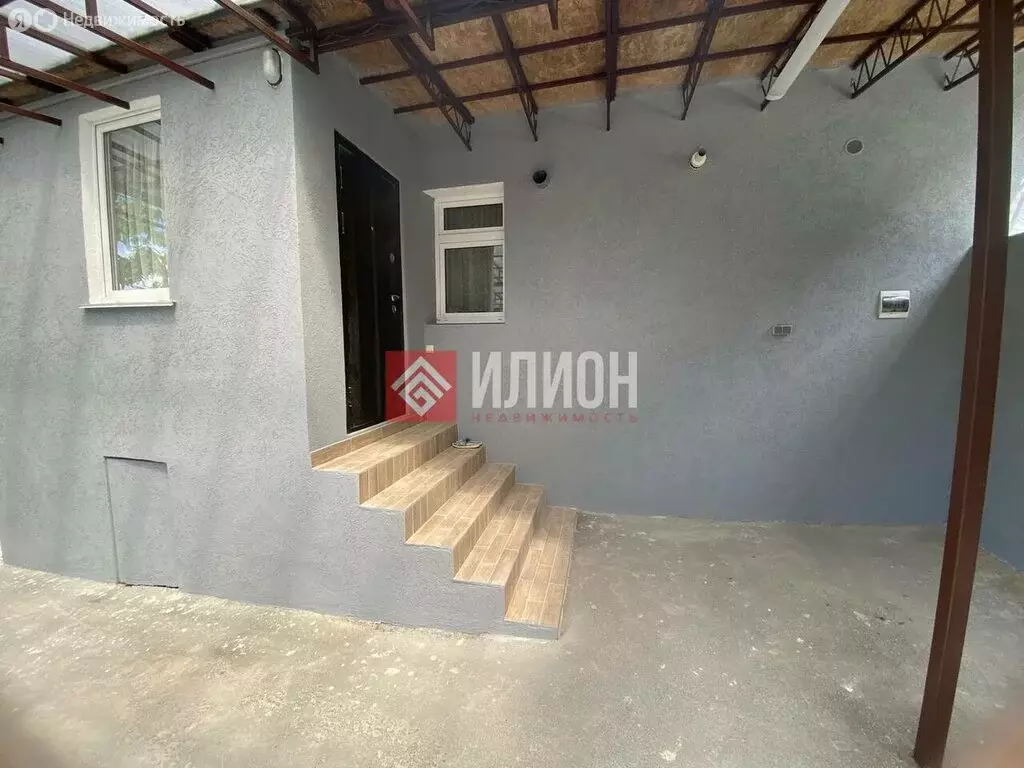 Дом в Севастополь, улица Глухова, 16В (57.3 м) - Фото 1