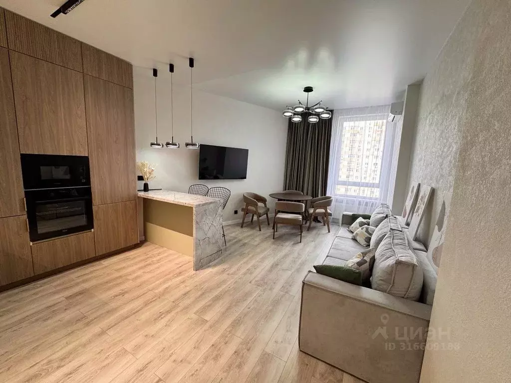 3-к кв. Татарстан, Казань Чистопольская ул., 88 (90.0 м) - Фото 0