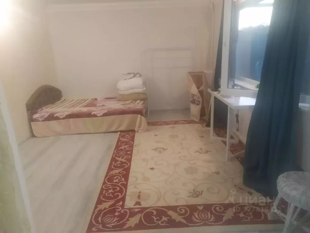 Дом в Крым, Керчь ул. Нижне-Садовая (25 м) - Фото 1