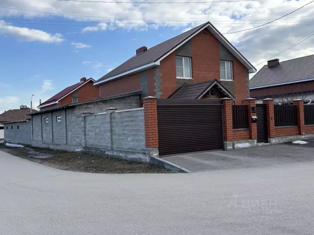 Дом в Челябинская область, Магнитогорск ул. Рубиновая (134 м) - Фото 1