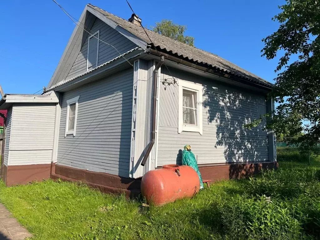 Дом в Ленинградская область, Тихвинское городское поселение, д. ... - Фото 2