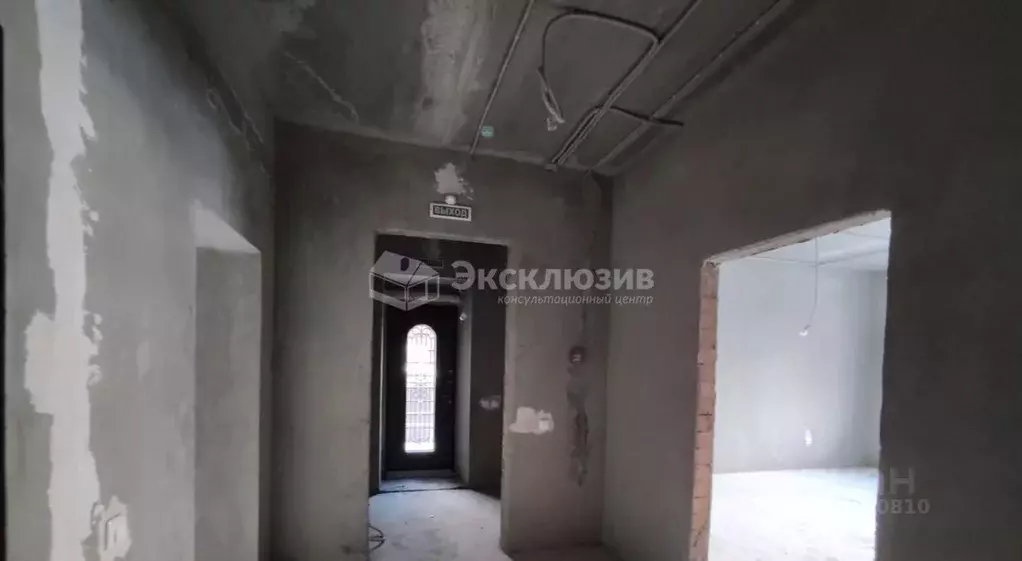Помещение свободного назначения в Тюменская область, Тюмень ул. ... - Фото 1