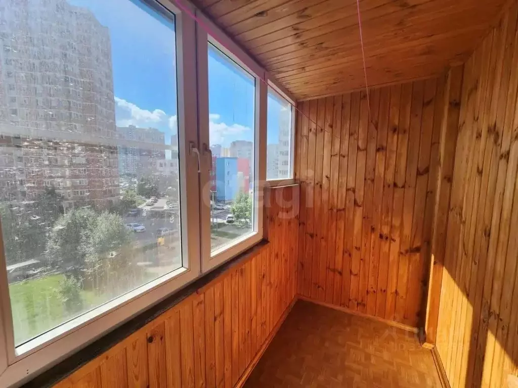1-к кв. Липецкая область, Липецк ул. Бунина, 9 (37.1 м) - Фото 1