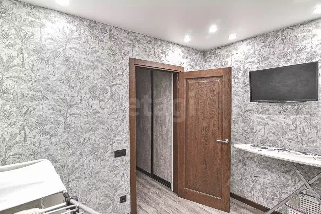 4-к кв. Сахалинская область, Южно-Сахалинск Комсомольская ул., 243А ... - Фото 2