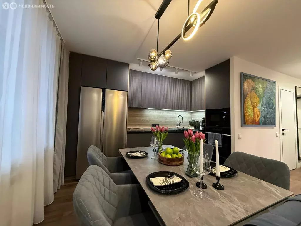 2-комнатная квартира: Киров, улица Василия Жуковского, 9 (54 м) - Фото 1