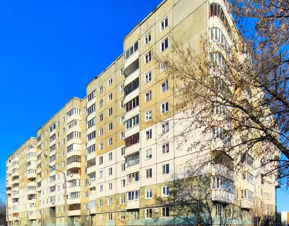 3-к кв. Пермский край, Пермь ул. Липатова, 22 (66.9 м) - Фото 0