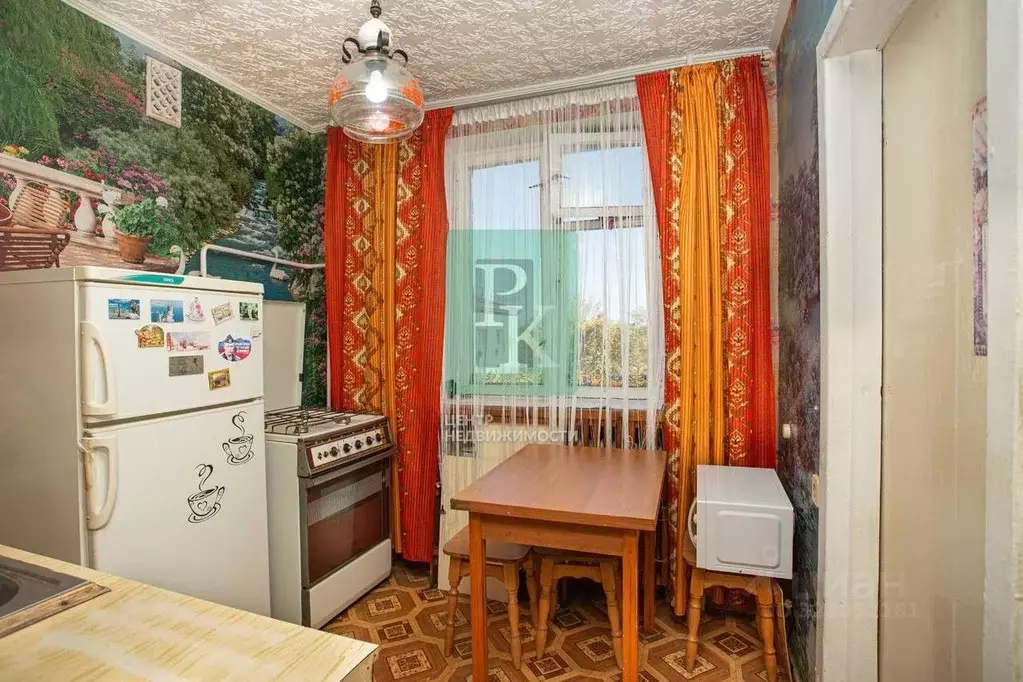 2-к кв. Севастополь ул. Репина, 10 (40.0 м) - Фото 2