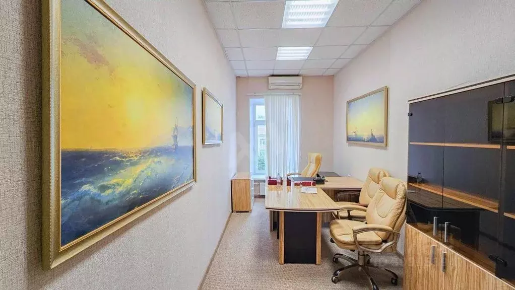 Офис в Москва ул. Земляной Вал, 64С2 (13 м) - Фото 0