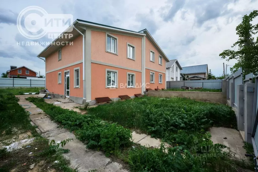 Дом в Воронежская область, Семилуки Молодежная ул., 25 (222 м) - Фото 1