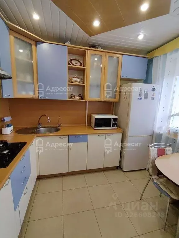 3-к кв. Волгоградская область, Волгоград ул. Одоевского, 59 (58.0 м) - Фото 2