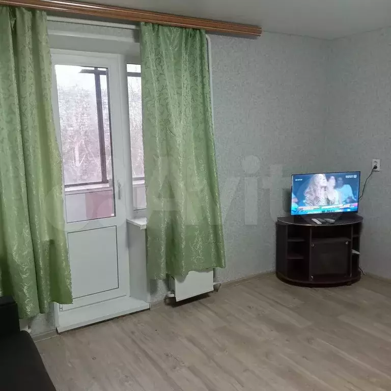 1-к. квартира, 30 м, 5/5 эт. - Фото 1