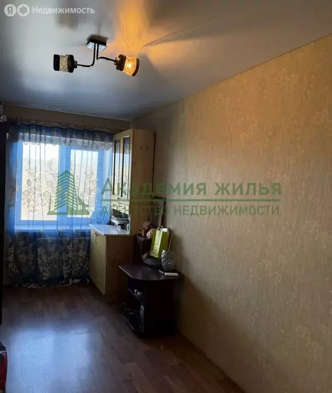 2-комнатная квартира: Саратов, улица Спартака, 8 (42 м) - Фото 2