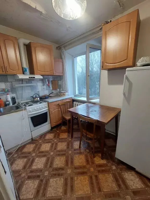 2-к кв. Ленинградская область, Луга просп. Володарского, 14 (43.0 м) - Фото 0